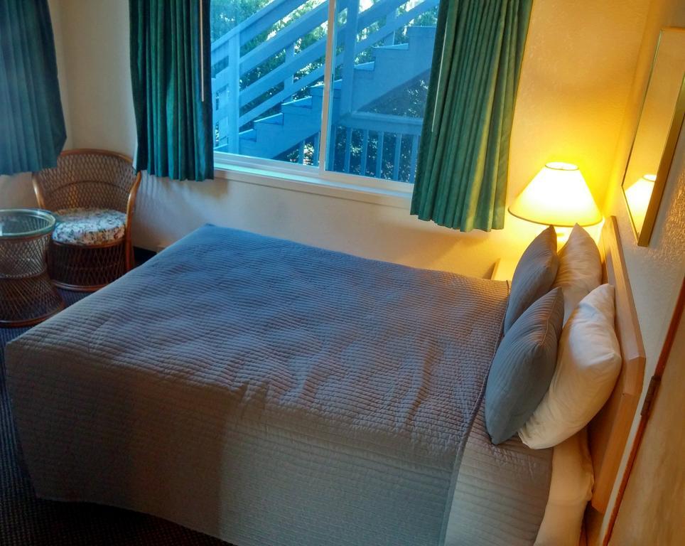 Surfside Resort Rockaway Beach Phòng bức ảnh